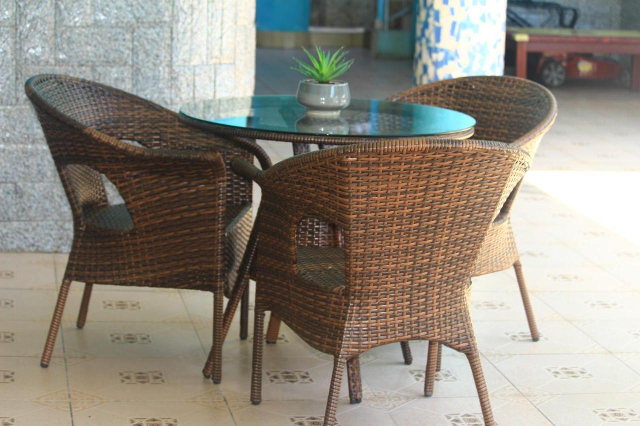 Chamiachi Hotel & Apartments Бамбури Екстериор снимка